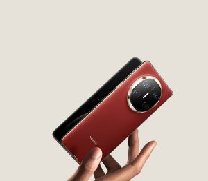 Huawei Mate X6 hard format atma